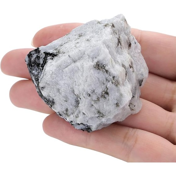 XIANNVXI Moonstone 1.8-2.2" Large Raw Crystals and Healing Stones Natural Rough Crystal Rocks for Decor Gifts Tumbling Cabbing Polishing Fountain Rocks 1PCS